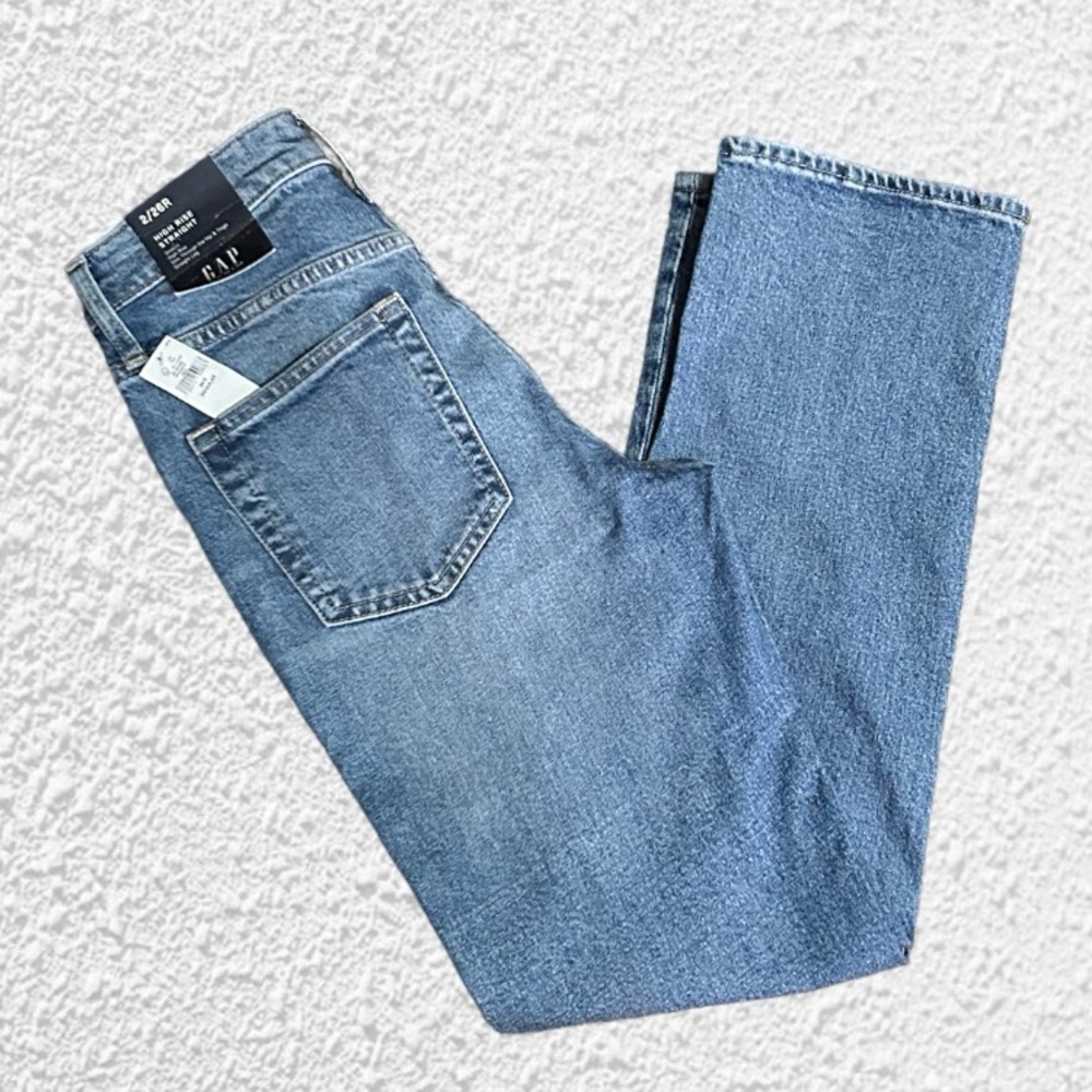 Gap High Rise Straight Jeans 2/26R